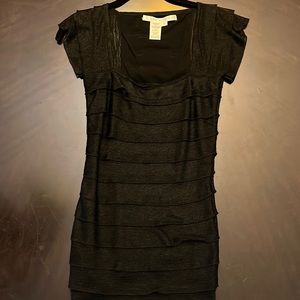 Women’s Max Studio small.